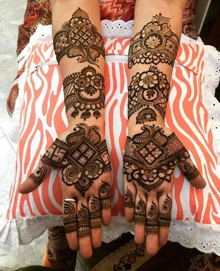 Golo Mehndi Art 